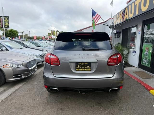 2012 Porsche Cayenne Cayenne