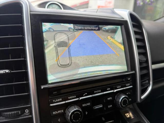 2012 Porsche Cayenne Cayenne
