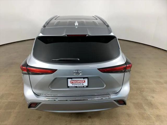 2022 Toyota Highlander Platinum