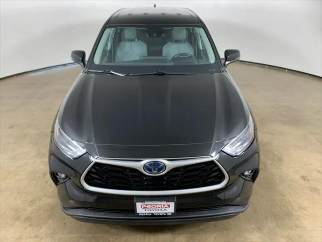 2023 Toyota Highlander Hybrid LE