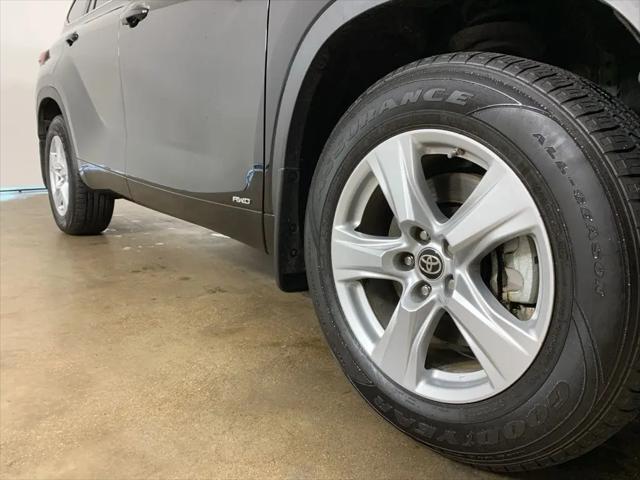 2023 Toyota Highlander Hybrid LE