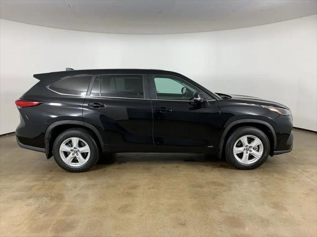 2023 Toyota Highlander Hybrid LE