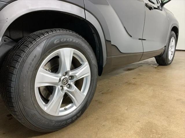 2023 Toyota Highlander Hybrid LE