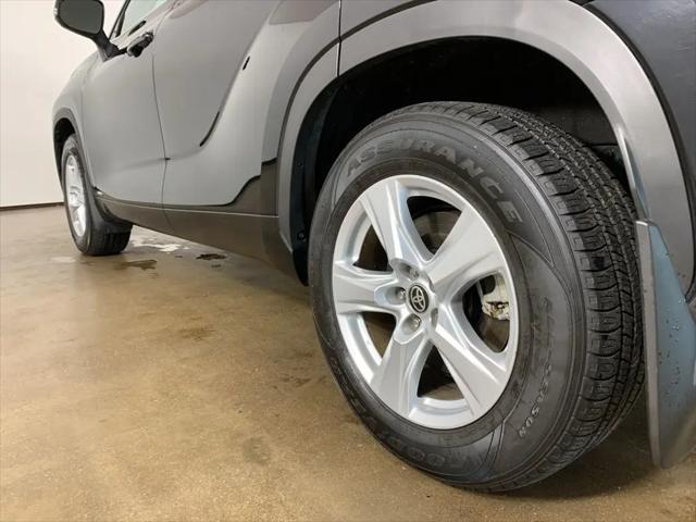 2023 Toyota Highlander Hybrid LE