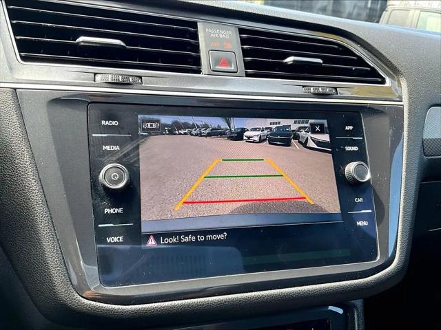 2023 Volkswagen Tiguan 2.0T SE R-Line Black