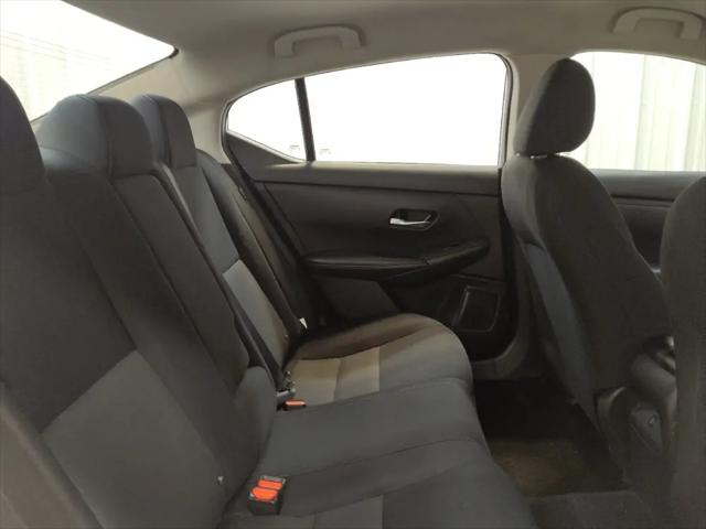 2022 Nissan Sentra SV Xtronic CVT