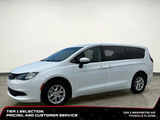 2023 Chrysler Voyager LX