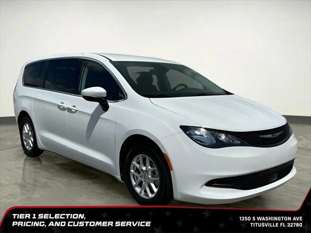 2023 Chrysler Voyager LX
