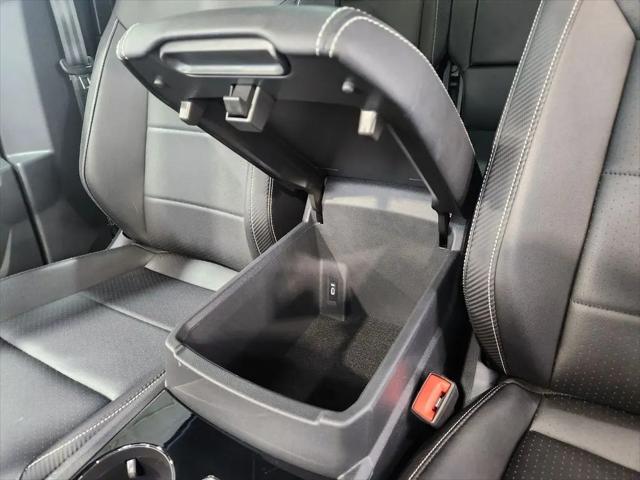 2023 Volkswagen Atlas Cross Sport 2.0T SEL R-Line Black