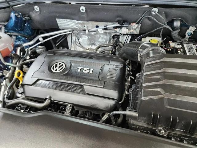 2023 Volkswagen Atlas Cross Sport 2.0T SEL R-Line Black