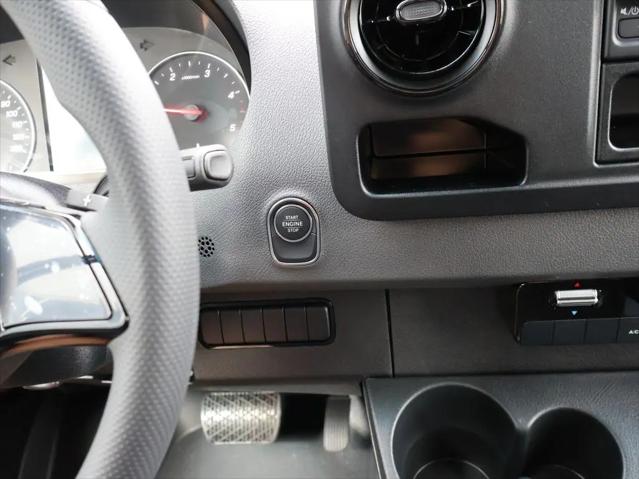 2026 Mercedes-Benz Sprinter 2500 Standard Roof 4-Cyl Diesel