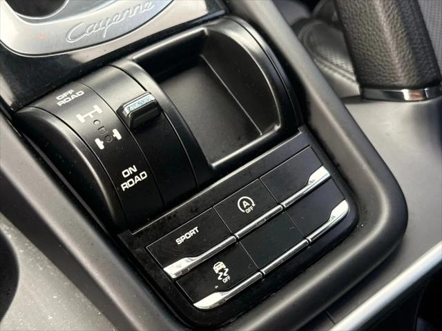 2017 Porsche Cayenne Cayenne