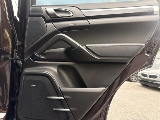 2017 Porsche Cayenne Cayenne
