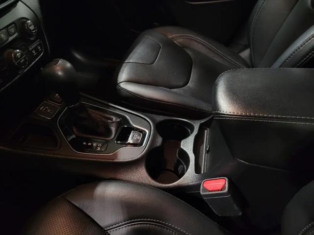 2020 Jeep Cherokee Limited FWD