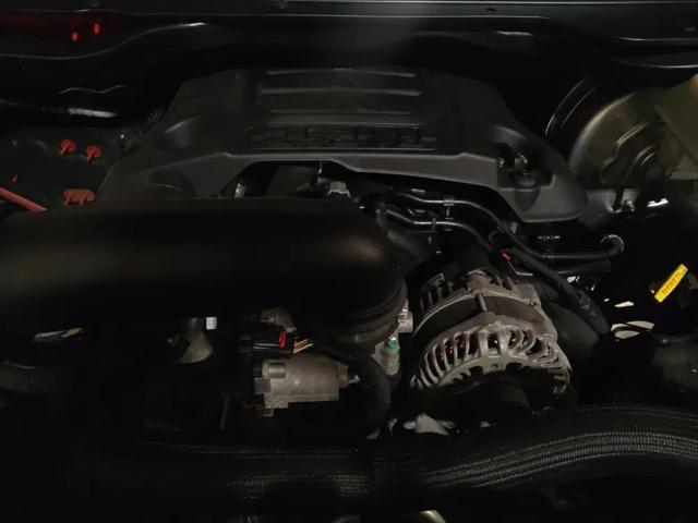 2019 Ram 1500 Big Horn/Lone Star Crew Cab 4x4 5'7" Box