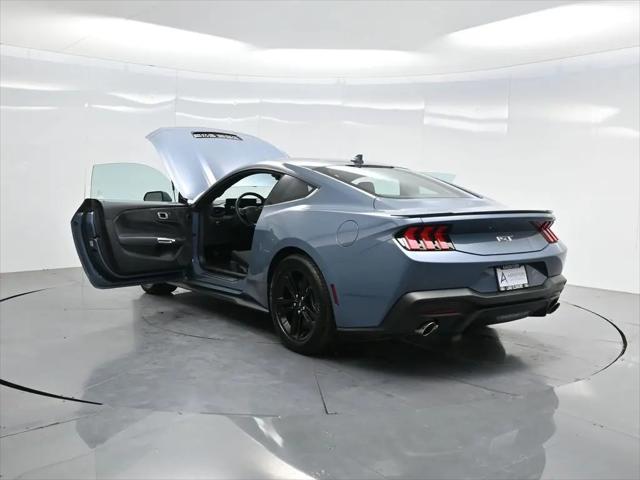 2025 Ford Mustang GT Fastback