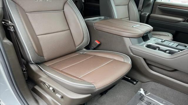 2026 GMC Sierra 2500HD Crew Cab, Standard Bed, Denali, 4WD