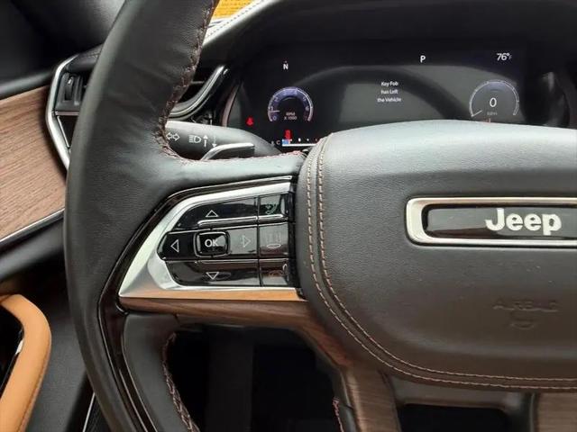2023 Jeep Grand Cherokee L Summit 4x4