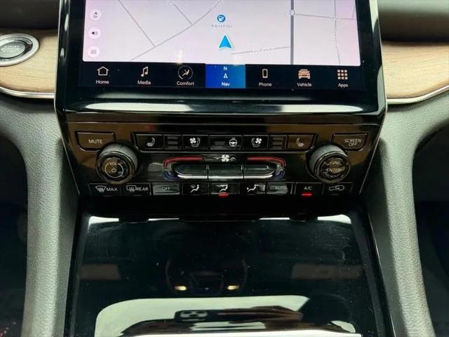2023 Jeep Grand Cherokee L Summit 4x4