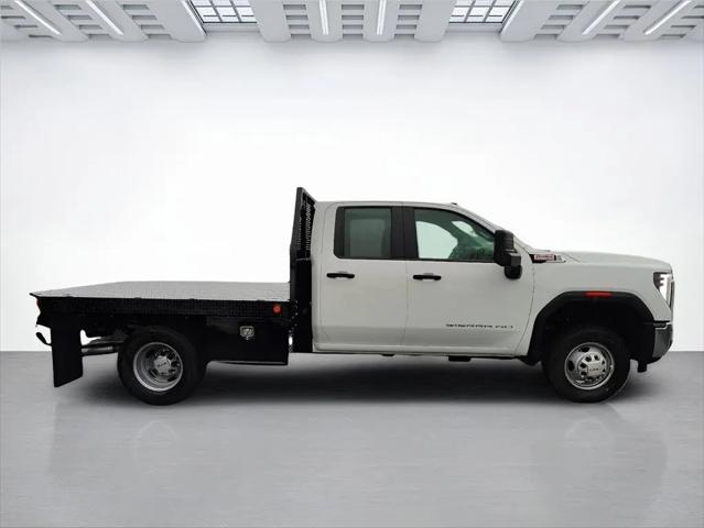 2024 GMC Sierra 3500HD 4WD Double Cab Long Bed Pro