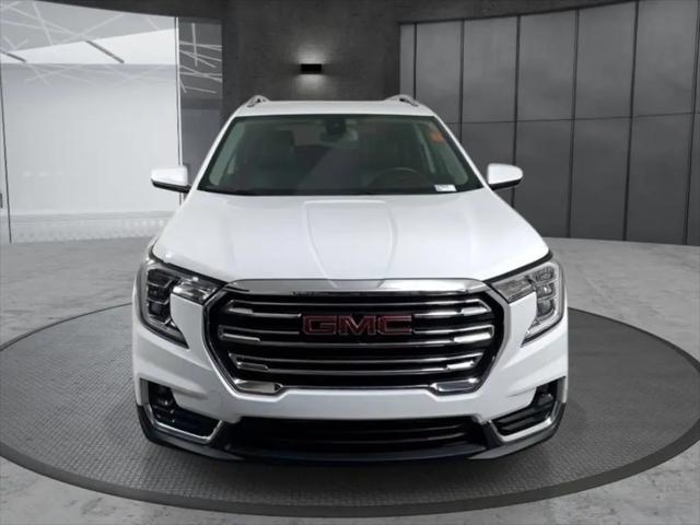 2024 GMC Terrain FWD SLT