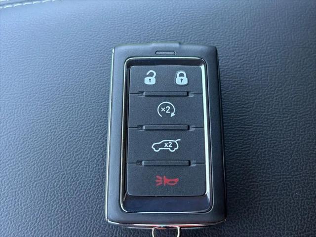 2026 Jeep Grand Cherokee L Altitude 4x2