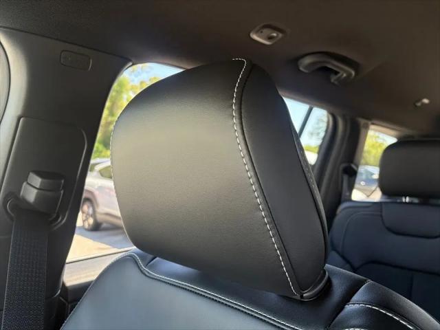 2026 Jeep Grand Cherokee L Altitude 4x2