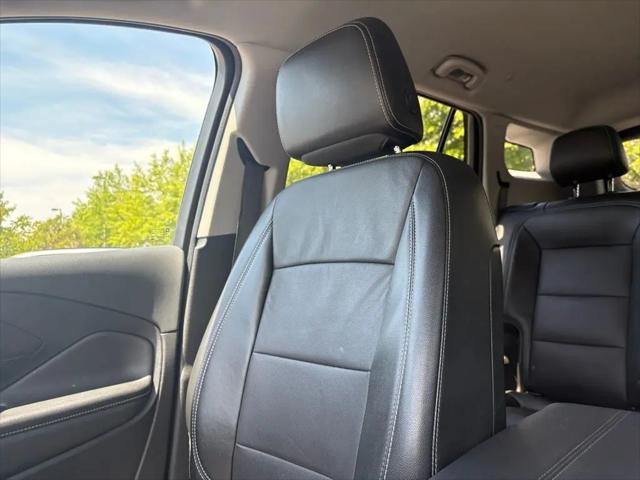2024 GMC Terrain AWD SLT