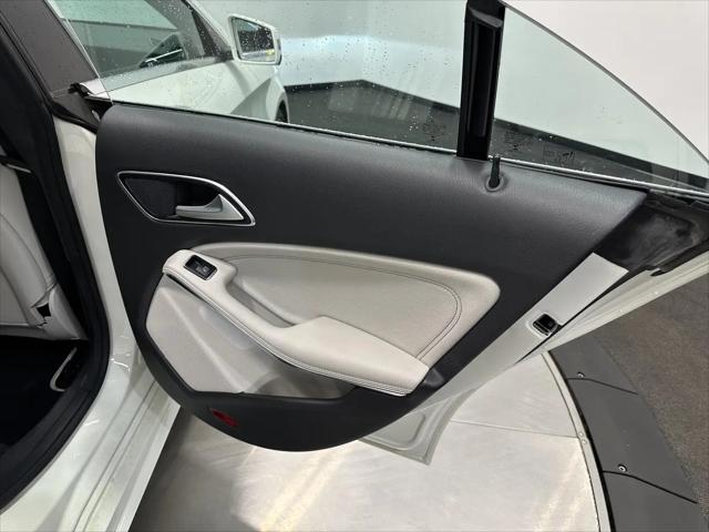 2015 Mercedes-Benz CLA 4MATIC