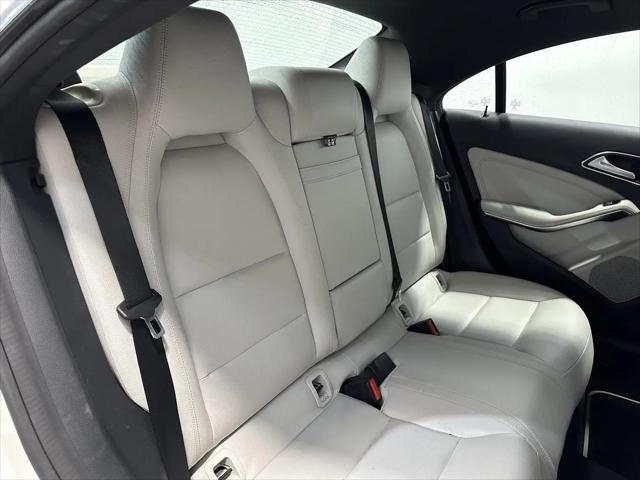 2015 Mercedes-Benz CLA 4MATIC