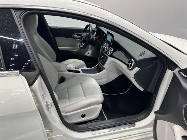 2015 Mercedes-Benz CLA 4MATIC