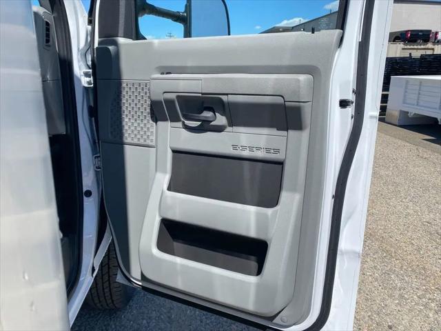 2027 Ford E-Series Cutaway E-Series Cutaway
