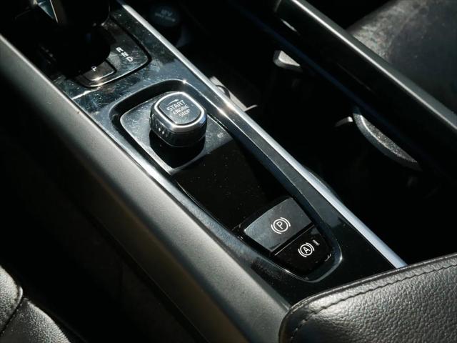 2023 Volvo XC60 B5 Core