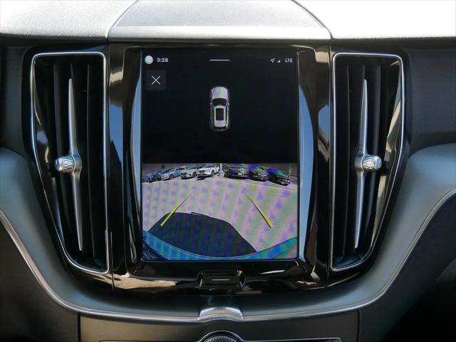 2023 Volvo XC60 B5 Core