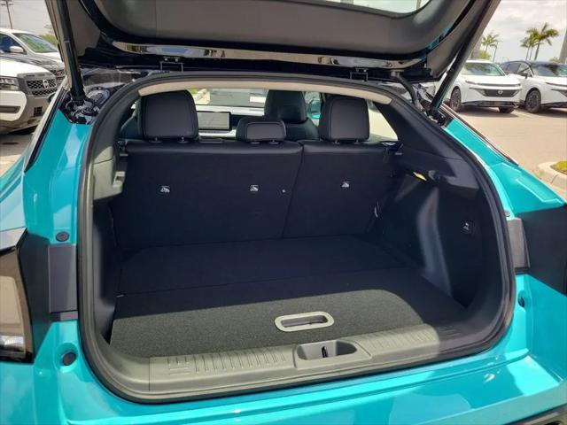 2026 Nissan LEAF PLATINUM+