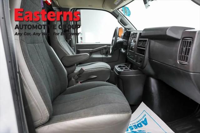 2020 GMC Savana Cargo RWD 2500 Regular Wheelbase Work Van