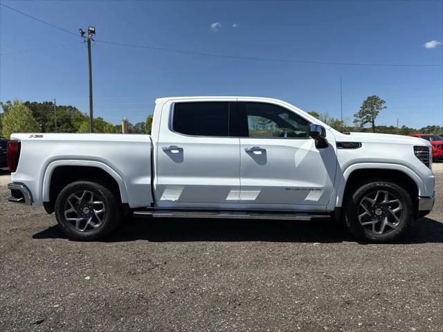 2026 GMC Sierra 1500 Crew Cab, Short Bed, SLT, 4WD
