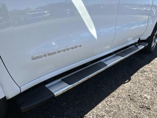 2026 GMC Sierra 1500 Crew Cab, Short Bed, SLT, 4WD