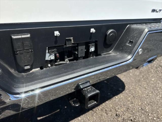 2026 GMC Sierra 1500 Crew Cab, Short Bed, SLT, 4WD