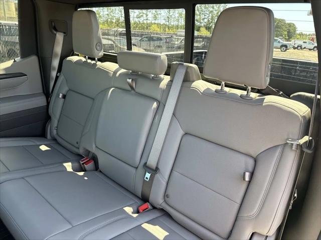 2026 GMC Sierra 1500 Crew Cab, Short Bed, SLT, 4WD