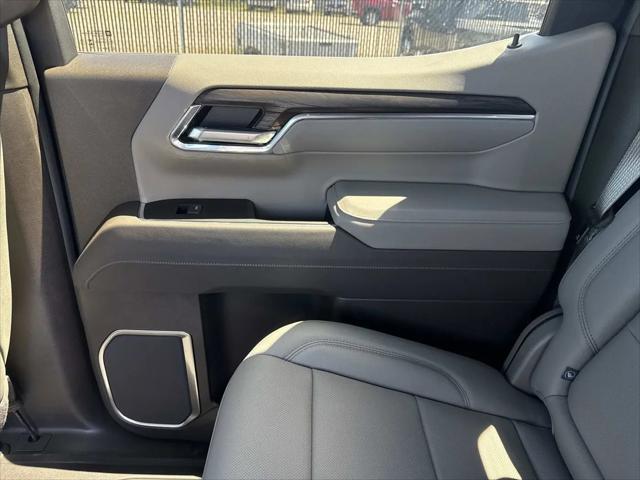 2026 GMC Sierra 1500 Crew Cab, Short Bed, SLT, 4WD