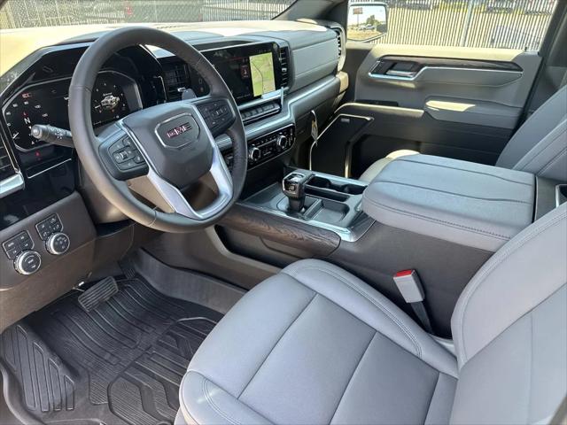 2026 GMC Sierra 1500 Crew Cab, Short Bed, SLT, 4WD