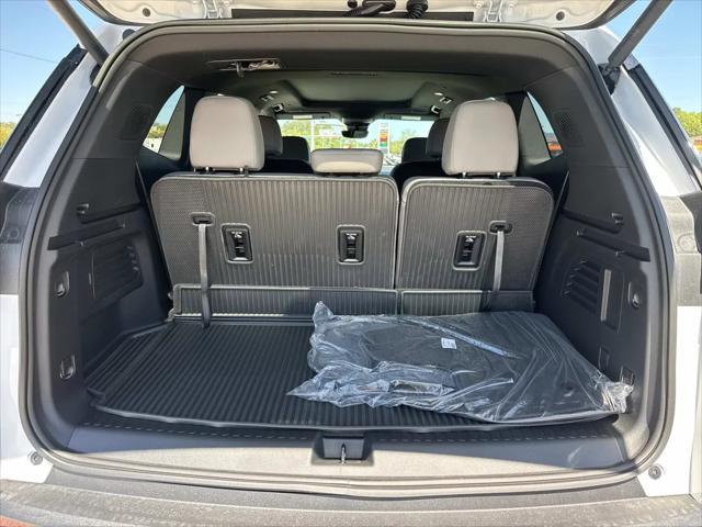 2026 GMC Acadia Elevation FWD