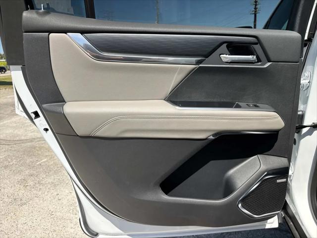 2026 GMC Acadia Elevation FWD