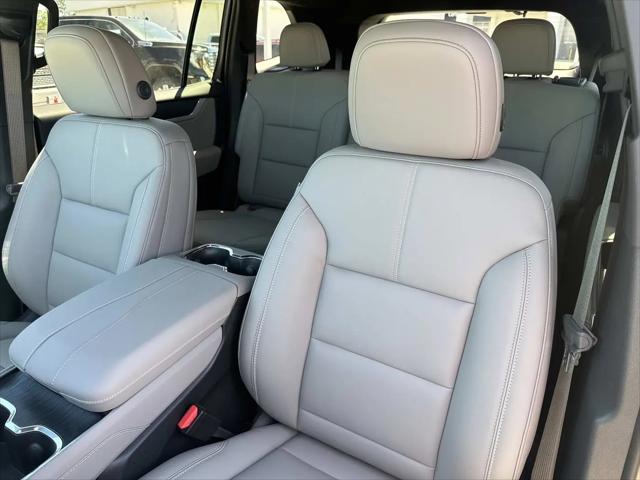 2026 GMC Acadia Elevation FWD