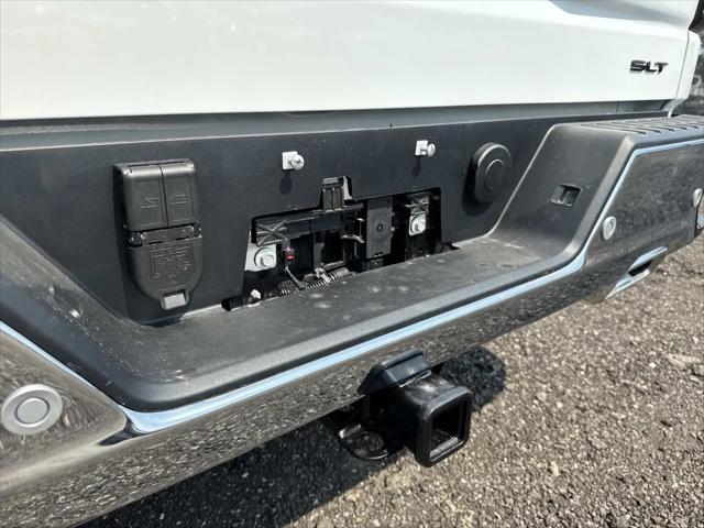 2026 GMC Sierra 1500 Crew Cab, Short Bed, SLT, 4WD