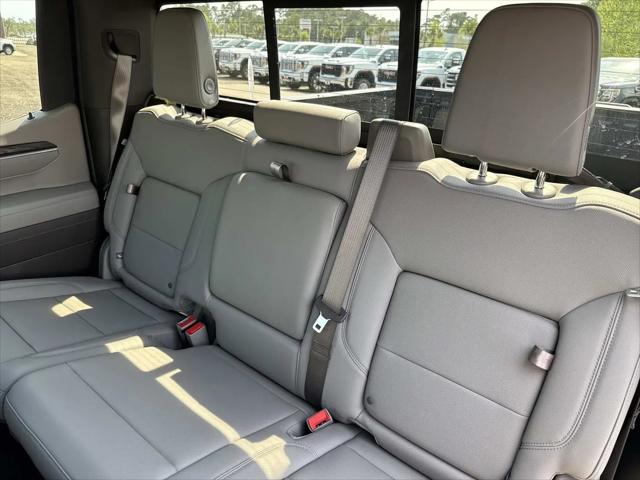 2026 GMC Sierra 1500 Crew Cab, Short Bed, SLT, 4WD
