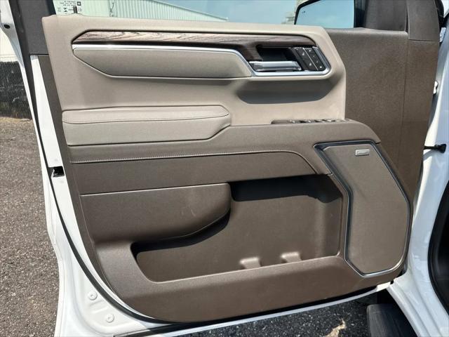 2026 GMC Sierra 1500 Crew Cab, Short Bed, SLT, 4WD