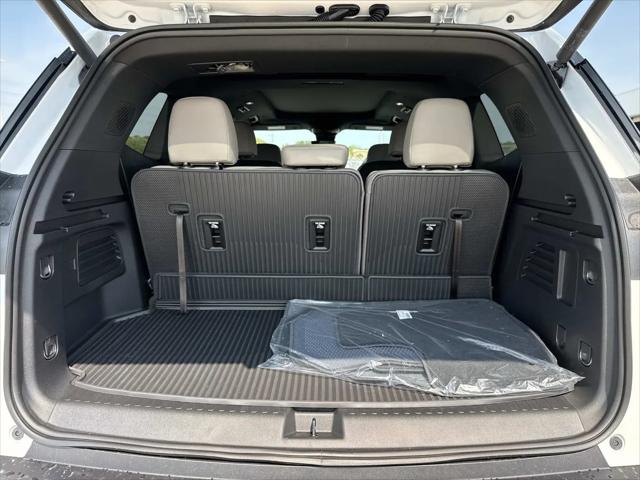 2026 GMC Acadia Elevation FWD