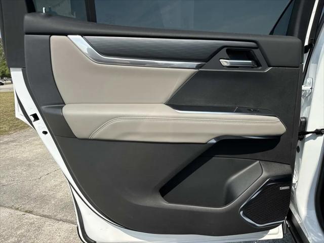 2026 GMC Acadia Elevation FWD